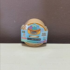 Mini Squishy Mystery Dumpling
